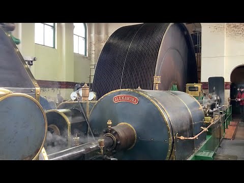 Ellenroad Steam Museum Rochdale absolutely magnificent machines shown working loads of #steampower