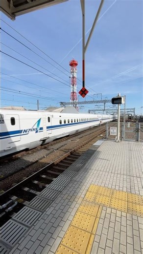 N700A 東海道新幹線 のぞみ 博多行き列車の通過の様子です。JR東海 岐阜羽島駅 SHINKANSEN