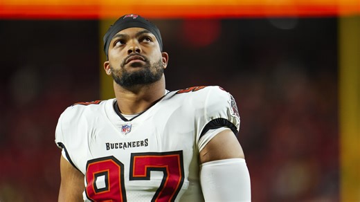 Titans sign DL Earnest Brown, OL Ryan Hayes