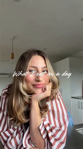 Marcia Frossard on Instagram: "A good life 💛"