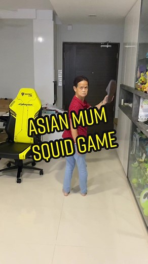 Asian Mum Plays Squid Game Reaction Video