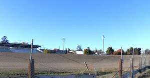 Hundreds in Orland confront Glenn County Fairgrounds Board on Orland Raceway closure