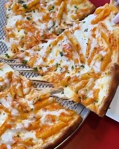 3.3K views · 18 reactions | I'm drooling  (@cheesy_travelers) | PrettyLittleThing.com | Facebook