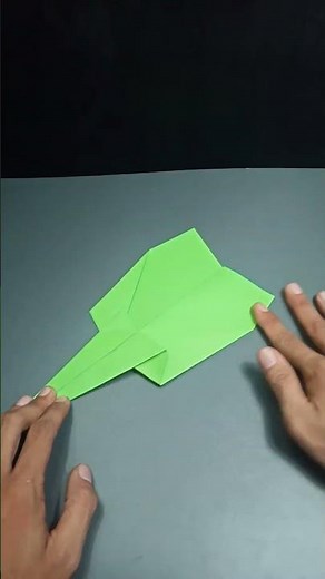 Comment fabriquer un avion en papier qui vole pour toujours - AVION 120 PIEDS