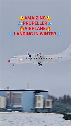 Amazing🔥Propeller😲Plane Landing☄️in Winter❄️Snow!#aviation#airplane#airport #plane#aircraft#landing