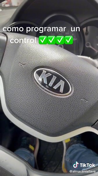 Cómo programar un control remoto para vehículos