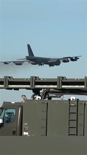aircraft Boeing B-52 StratofortressHeavy bomber US Air Force beautiful takeoff #royal #aviation #RAF