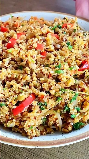Ai încercat Quinoa? O Rețetă Simplă ➡️ Quinoa cu Linte și Legume #food #cooking #veganrecipes