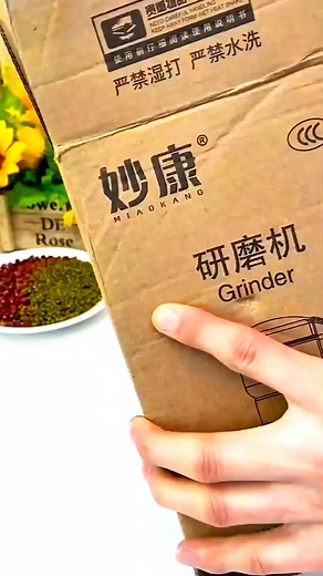 Multi Functional Electric Grander Machine 😱 . . #amazongadgets #homegadgets #coolgadgets #grander #mixture #electricgrander #trendiggadgets #biggbossottseason3 #india | Live Line