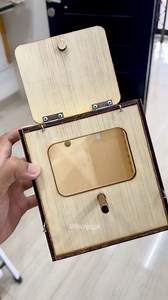 Natural nesting fibers prepared for finch breeding. Rayung fiber is soft, warm, and breathable, helping parent birds build secure nests and protect their eggs naturally. Simple materials like this play a big role in successful breeding and healthy chicks. | Indra Prihantoro