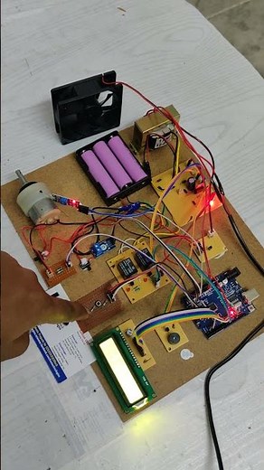 HVS-4591. EV BMS with Charger Monitoring and Fire Protection along with SOC,SOH using Arduino UNO.
