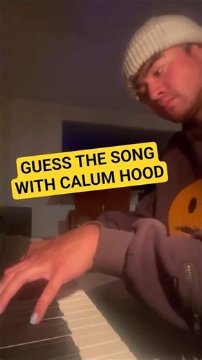 5SOS Calum Playing Coldplay