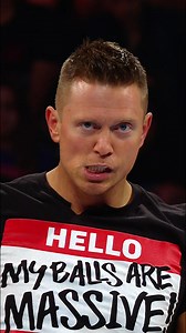 That handprint though… ✋ | WWE