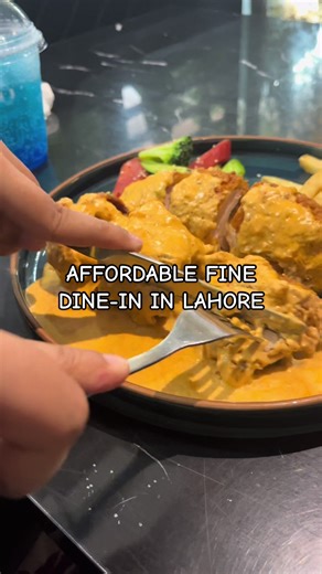 An underrated gem at Wapda Town Lahore. Napoleon Chicken was my favorite. Let me know your favorite place for fine dine-in in Lahore. - - - [ fine dine-in lahore , lahore restaurants , guru restaurant , affordable restaurants in lahore ]