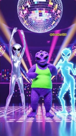 aliens dancing to disco music! #funny #aliens #discomusic