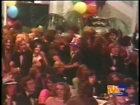 Beach Boys Good Vibrations Live 1974 with Chicago