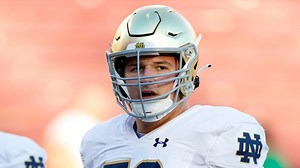 Tennessee signs Notre Dame transfer offensive lineman Sam Pendleton
