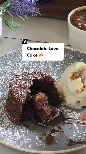 How to Make Chocolate Lava Cake at Home