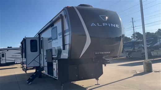  SALE  !NEW! 2026 Keystone RV Alpine Avalanche Edition 366LS Sale Price $91,995. Save $32,673! Payments as low as $582/mo. Call Now! 936-337-8900 Visit us today or view online https://www.hwhrv.com/product/new-2026-keystone-rv-alpine-avalanche-edition-366ls-3080732-5 Stock# KAVF2618 #holidayworldrv #holidayworldofwillis #keystonerv #keystonealpineavalanche #rvliving #newfifthwheel | Holiday World RV | Facebook