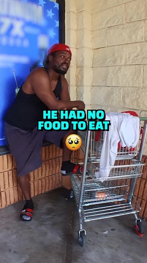 1.4M views · 10K reactions | Helping a stranger get food and a phone. Everyone needs a second chance in life ❤️ #love #kindness #strangers #money #blessings #hope | Travis Doodles | Facebook