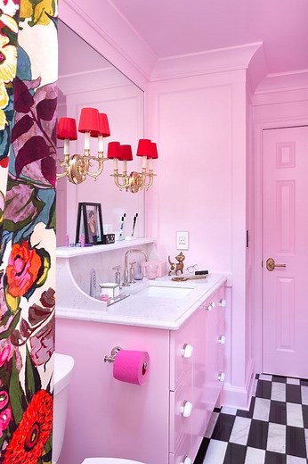 The Bathroom Paint Colors Interior Designers Swear By