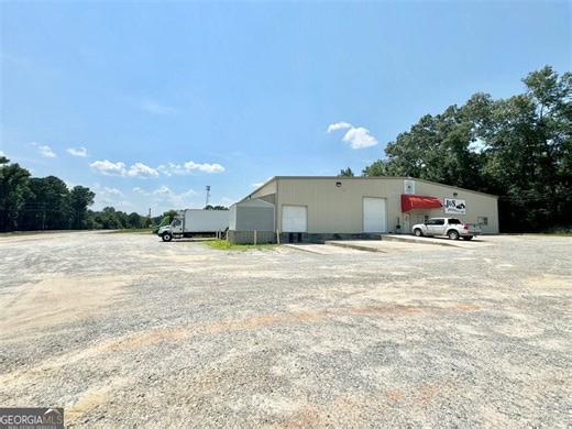 400 W Carver St, Mount Vernon, GA 30445 - MLS 10674257 - Coldwell Banker