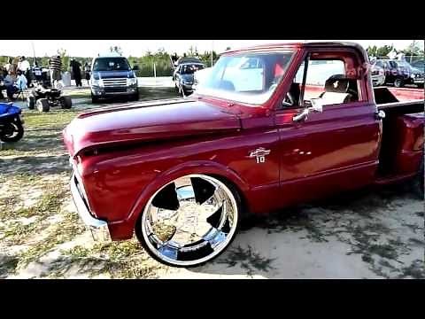 67 Chevy C-10 StepSide Truck on 26's - HD