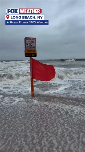 39K views · 435 reactions | ⚠  KEEP OFF: Intense winds and dangerous waves continue to batter coastal areas today in New York, as the nor'easter shows no signs of slowing down, with a Coastal Flood Advisory in effect tonight. #newyork #beach #Ocean #noreaster #windy #extremeweather #FoxWeather | FOX Weather | Facebook