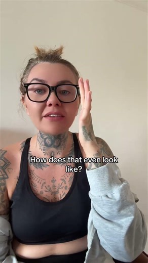 "But you dont look autistic" 🫠 #autism #autistic #autisticadult #autismawareness #spectrum