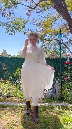 Write her story 📖✍️ I think that she is an Edwardian professor who... #edwardian #romance #booktok