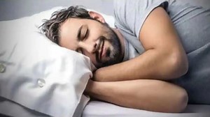 What Is Hypersomnia: എന്താണ് ഹൈപ്പർസോമ്നിയ? കാരണങ്ങളും ലക്ഷണങ്ങളും അറിയാം