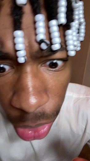 Showcasing Stunning Beaded Hair Accessories