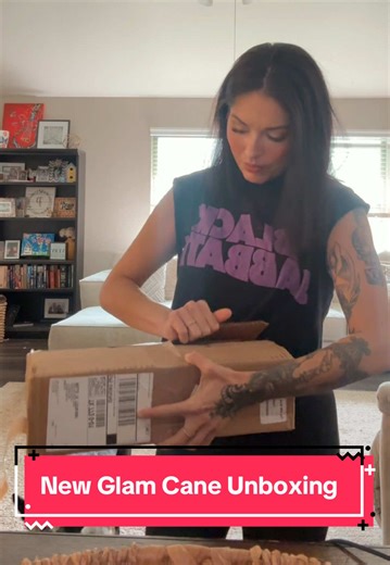 My last cane snapped in half and the comments turned into a full DIY repair workshop 😂 You guys had glue, tape, engineering diagrams… the whole thing. But let’s be honest… I used it as an excuse to get a new one. And this one? She’s ✨SPARKLY✨ Unboxing my new cane and showing y’all why I’m obsessed. #VisuallyImpaired #RetinitisPigmentosa #BlindHumor #DisabilityAwareness #LowVisionLife