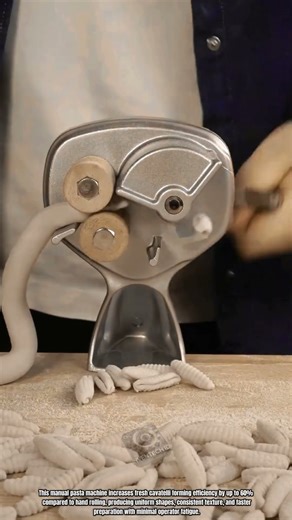 Best Innovation Manual Pasta Machine: How to Form Cavatelli Dough Consistently