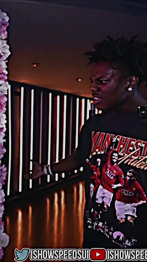 IShowSpeed Argues With Kim Kardashian Statue 😭 #ishowspeed #edit