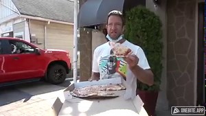 Barstool Pizza Review - Squan Tavern (Manasquan, NJ) | David Portnoy - El Presidente