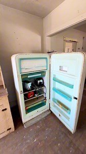 143K views · 5K reactions | 59Vlog-$1 house series: the start of 1955 philco fridge restoration #1955philcofridge #philcofridge #restoringoldfridge#oldhouse #100yearoldhouse #dollarhouse #fixerupper #iboughtafixerupper #historicalhouse #onedollarhouse#cleanout | Grace Furniture | Facebook