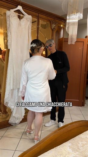 376K views · 3.3K reactions | Francesca gradiva un abito da #sposa tutto in pizzo francese con piccoli ricami sulla scollatura , sulle maniche e sulla coda. Ma, il suo sogno era un velo a Madonna bordato anch’esso con pizzo #chantilly , Eccola felice nel giorno del suo #si . | Gianni Molaro | Facebook