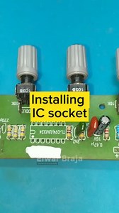 157K views · 721 reactions | How to install an IC socket (integrated circuit). #electronics #soldering #solderingtips #solderingskills #IC #integratedcircuit #はんだ付け #การบัดกรี #기본전자제품 #soldaduraelectrica #soldadura #solderen #menyolder #elektronika #solderingiron #howto #solder #konektor #Connector | Elwar Braja | Facebook