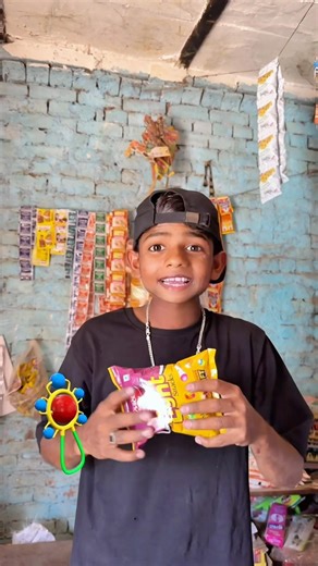 Bachapn me 5 rupaye ki khusi 🥰😂#trendingshorts #viralshort #youtubeshorts #comedy #funny #adprofun