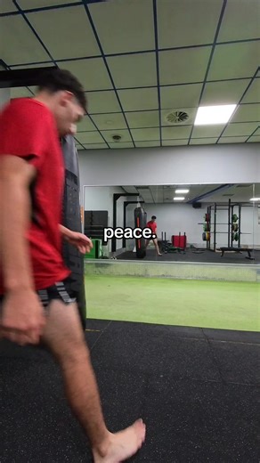 vengance blackens the soul 2 months of training. havent been able to train much from the past 2 weeks so im glad ive had some time today Any advice? #fyp #muaythai #mma #batman #fighter