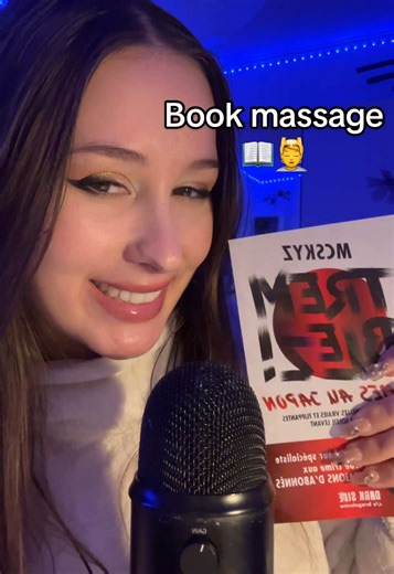 Merci @Alinea ASMR pour la découverte ☺️ #asmr #bookmassage #oddlysatisfying #relaxingvideo #asmrsounds