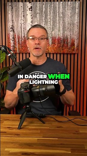 Why you need to use a mini tripod studio version.