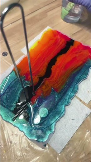 Picture at the end!! #epoxyresinart #resinart #resincrafts #resin #epoxy #epoxyresin #resinartist