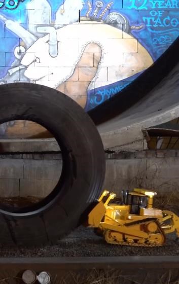 RC Bulldozer Adventures – Crushing, Pushing, and More!