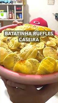 How to make homemade Ruffles-style potato chips #potatoes #food #recipes