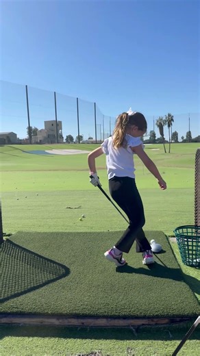 The Perfect Swing Challenge — Slow Motion Power #girlgolfer #golfgirl #golfswing #girlgolfers