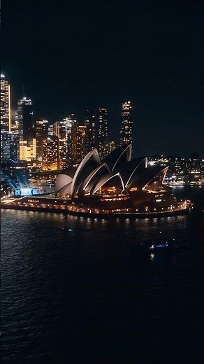Closing out our Australian tour - on the iconic Sydney Opera House Forecourt.