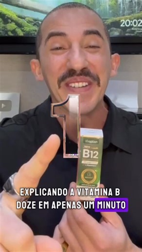 Rodrigo Moreira on Instagram: "TUDO SOBRE A VITAMINA B12 EM 1 MINUTO 🔥🧬 A vitamina que move sua energia, protege seu cérebro e mantém seus nervos funcionando todos os dias. ⚡🧠💚 O que a B12 faz no seu corpo 🩸 Produção de glóbulos vermelhos 🧬 Renovação celular e síntese de DNA 🧠 Formação da mielina que protege seus nervos ⚡ Energia, foco, humor e desempenho mental Onde encontrar 🍽️ Carnes, peixes, ovos e laticínios. Vegetais não possuem B12 ativa. Quem mais sofre deficiência 🌱 Vegetariano