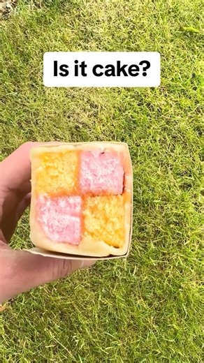 28K views · 112 reactions | Cake or jockey? 藍 The Battenberg silks are so good  #horseracing #horsesofinstagram | The Jockey Club | Facebook